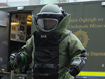 Man questioned after bomb foun...